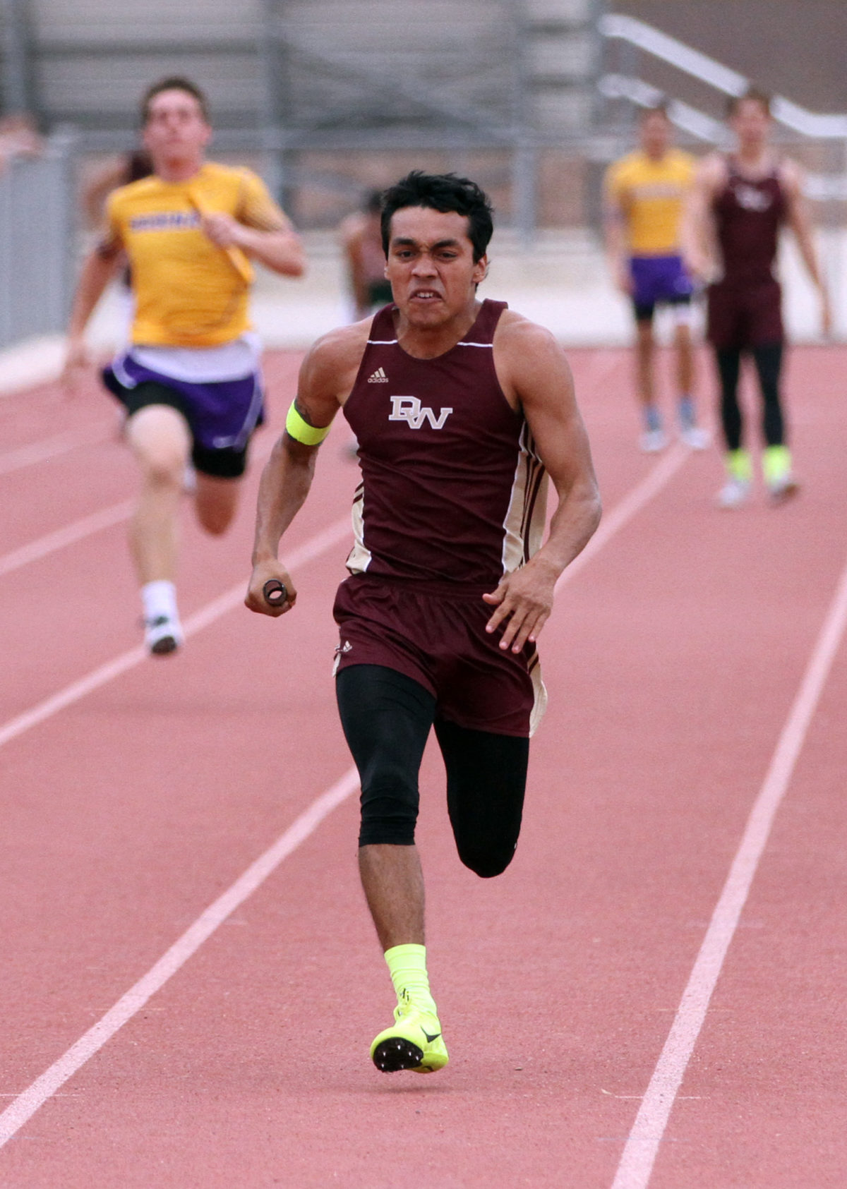 Warhorse and Arabian track prepare for District meet in Crystal City