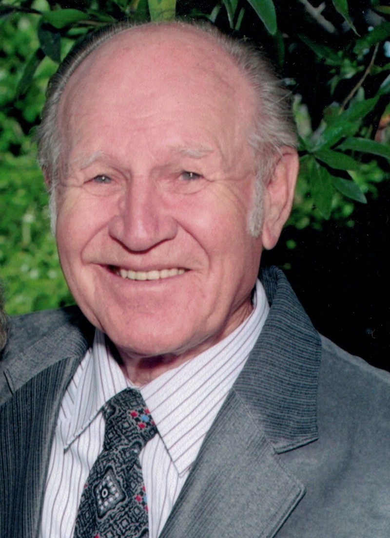 Henry Martin Grage (Hank) The Devine News