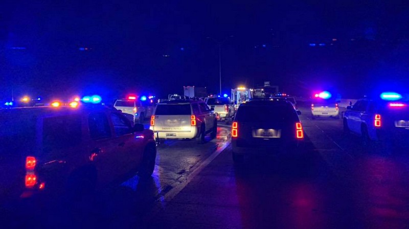 Deputies spike vehicle in high speed chase from Laredo to Moore, 10 people taken into custody