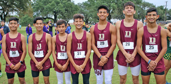 Xavier Garcia qualifies for Regional Cross Country; Warhorse team misses out by 3 points