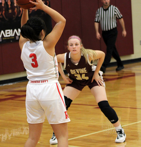 Arabians claim 2nd in home tourney