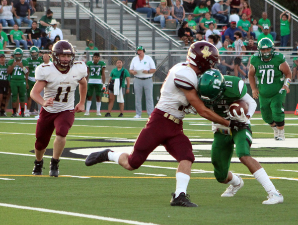 Luling looking for ‘Any Given Friday’ this week vs Warhorses