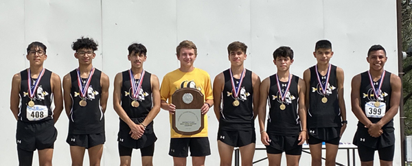 Pirate XC cruises to 4th consecutive District 27-3A Championship