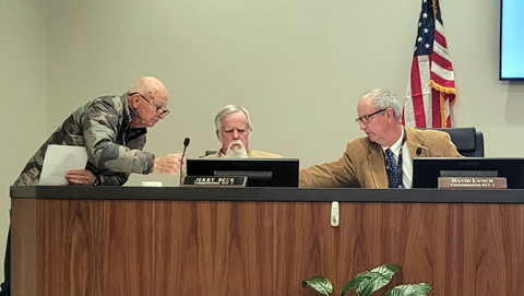 County discusses need for Master Drainage Plan against flooding risks as thousands are in flood plain; approves more subdivisions