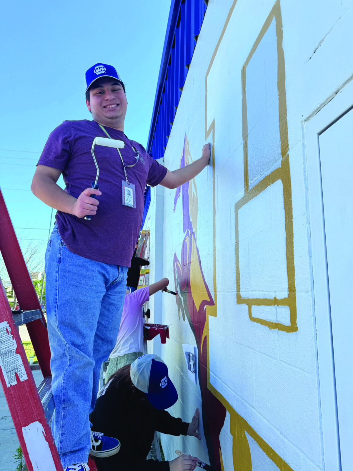 New mural in town! – The Devine News