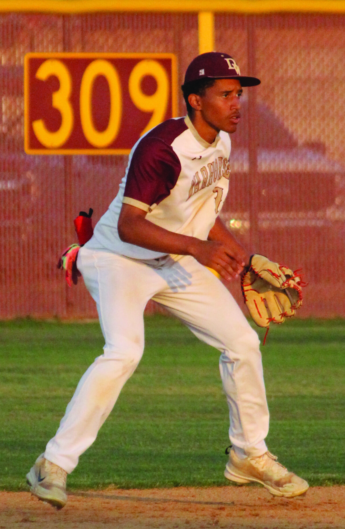 Warhorse baseball looks to end on winning note